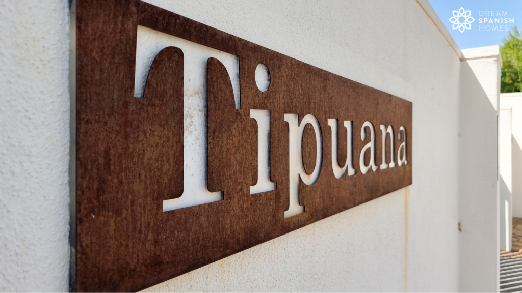 Tipuana 2 Bedroom Luxury Apartment, Las Colinas Golf Resort